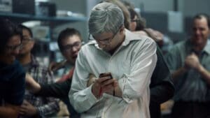 Blackberry cuenta la tipica historia de los hombres que lograron tocar el cielo y luego cayeron.