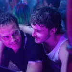 Crítica de all of us strangers, drama queer