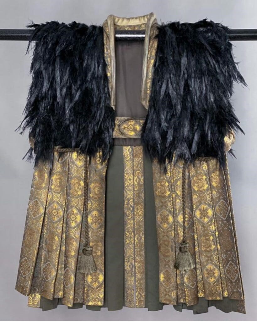 Un traje de la producción de Shogun - Carlos Rosario vestuario de Shōgun