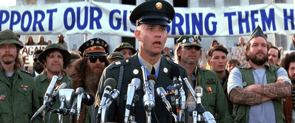 Forrest Gump da un discurso