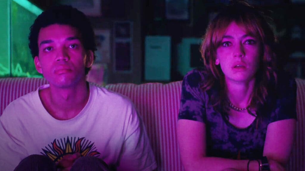 Los protagonistas de 'I Saw the tv Glow'