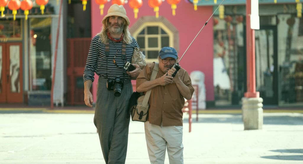 Poolman de Chris Pine, escena con Dany de Vito en Chinatown