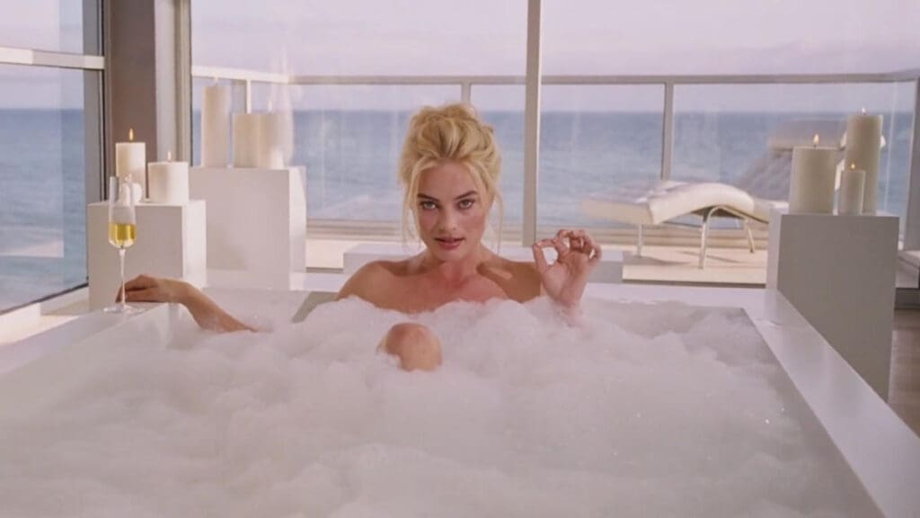 Margot Robbie en la famosa escena de la bañera en The Big Short