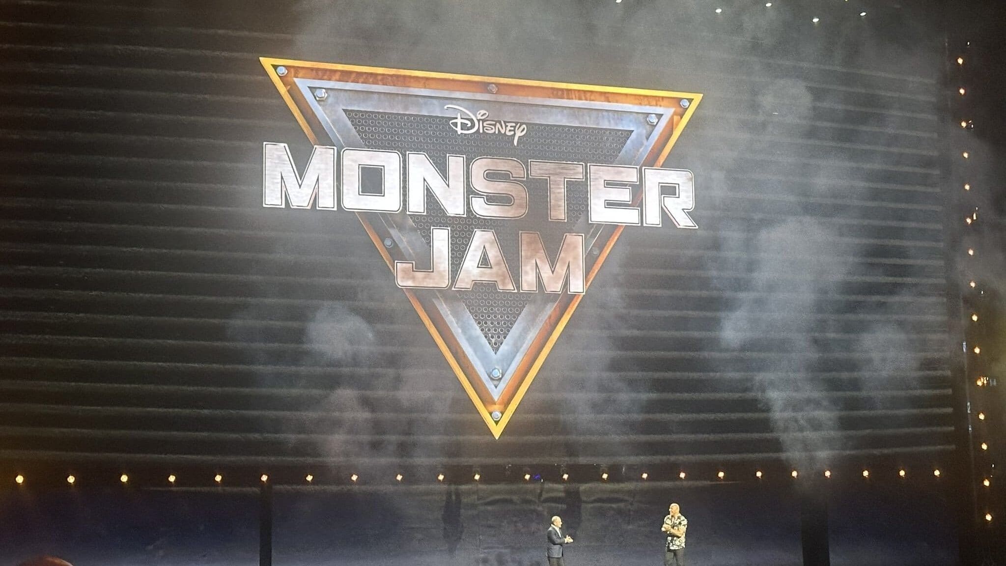 Panel de Monster Jam.