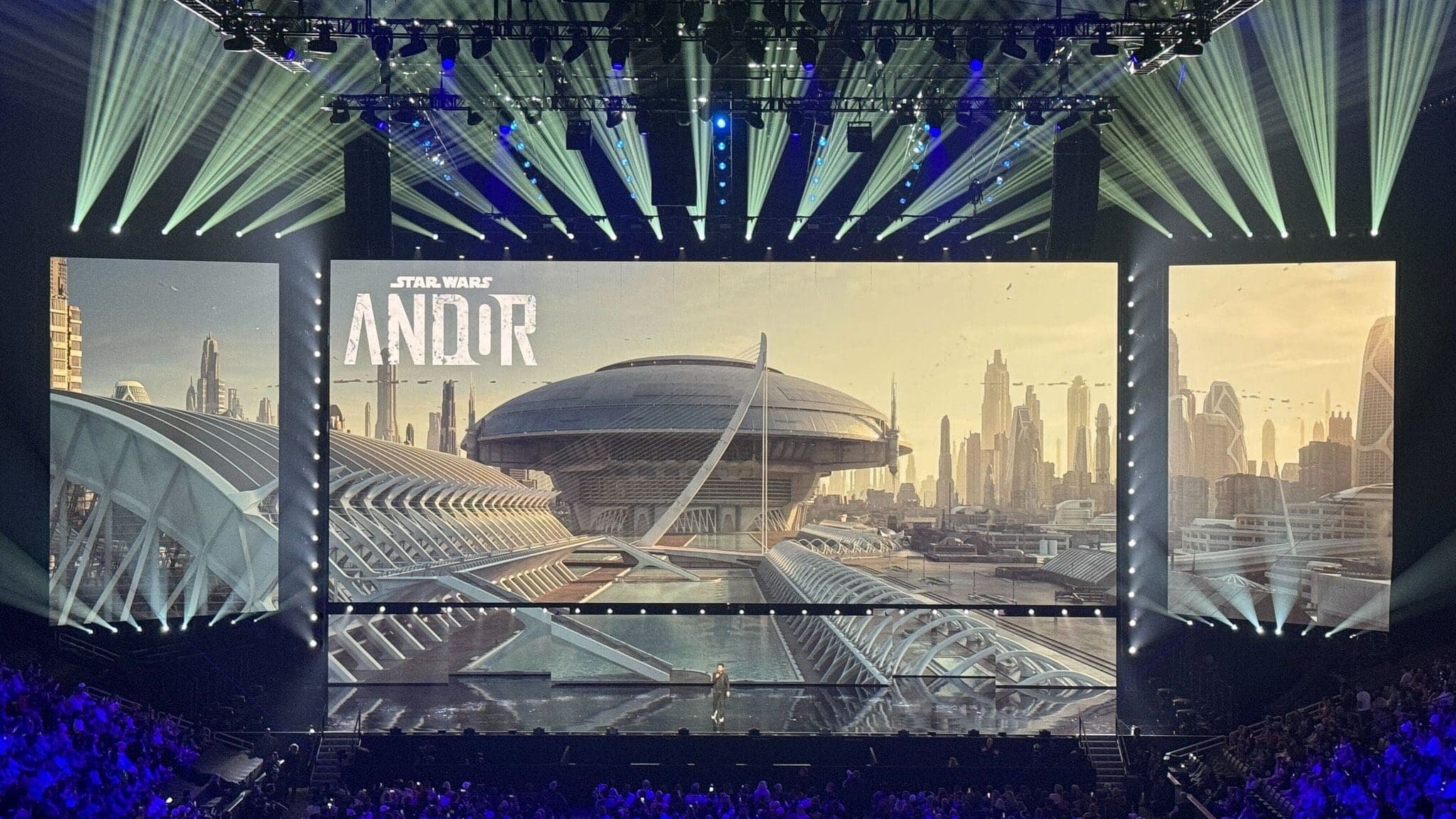 Panel de Andor 2 en la D23
