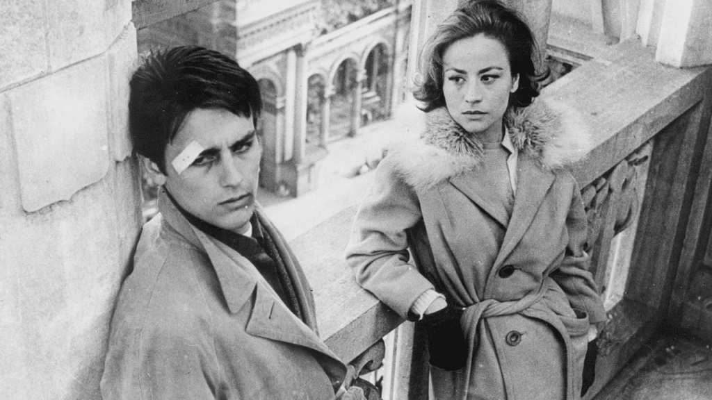 Escena de Rocco y sus hermanos, una de las mejores películas de Alain Delon 