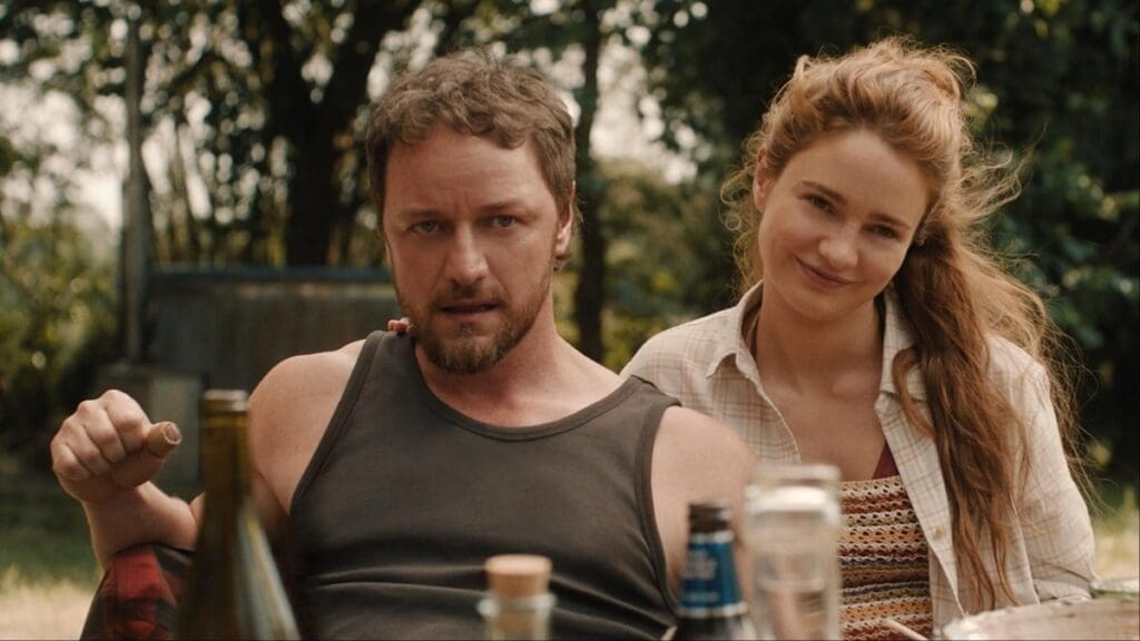 James McAvoy y su esposa en No Hbales con estraños