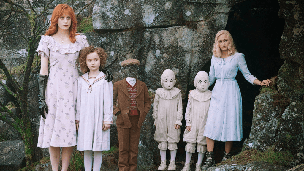 El hogar de Miss Peregrine para niños peculiares una película querida de Tim Burton