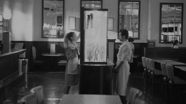 Crítica de ‘La Cocina’, película de Alonso Ruizpalacios con Raúl Briones y Rooney Mara