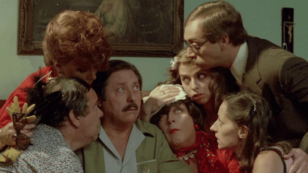 Esperando la carroza (Dir. Alejandro Doria) de las mejores películas que cumplen 40 años