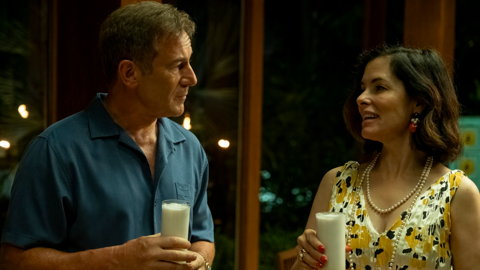 El final explicado de The White Lotus toman un batido