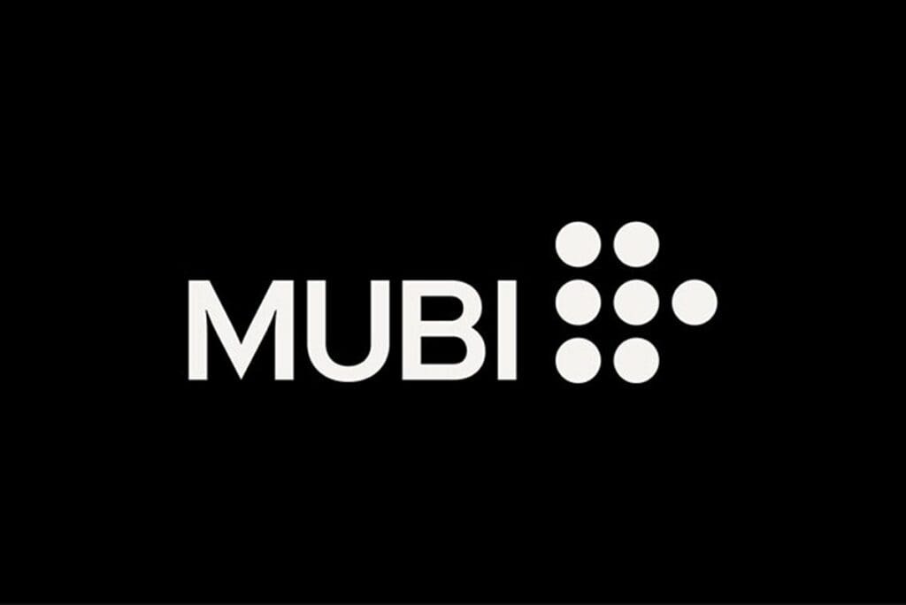 Logo oficial de la plataforma de streaming MUBI en fondo negro, MUBI conflicto Israel Palestina