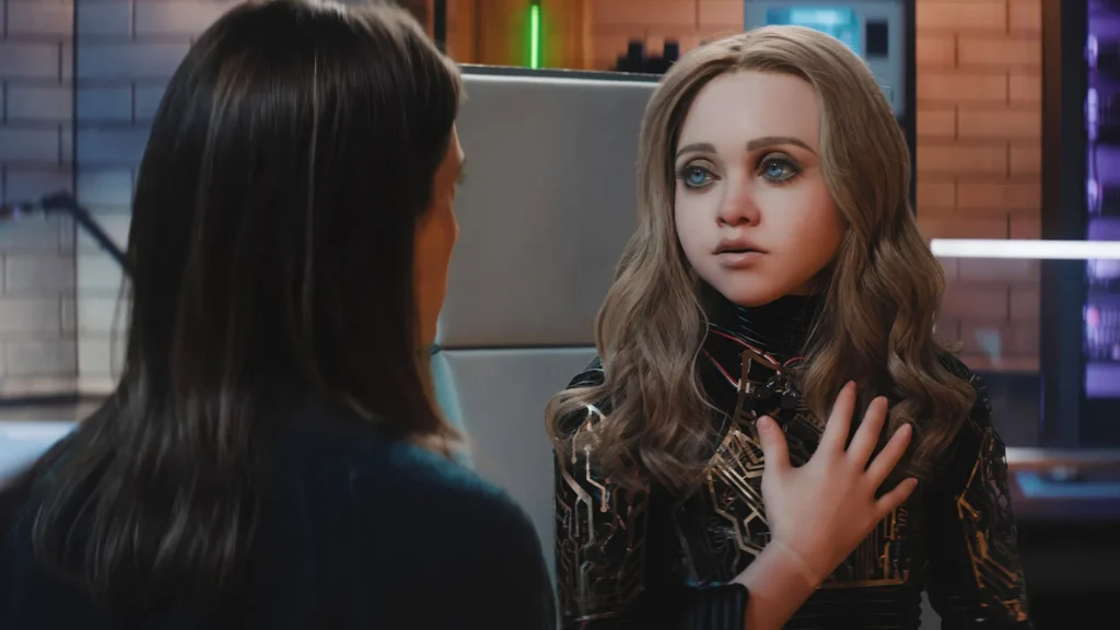 La protagonista de M3GAN 2.0 charlando con Alisson Williams