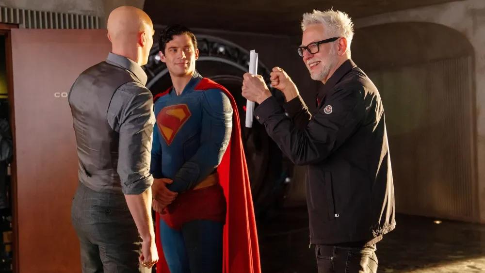 James Gunn dirigiendo a Superman y Lex Lutor en la nueva pelicula