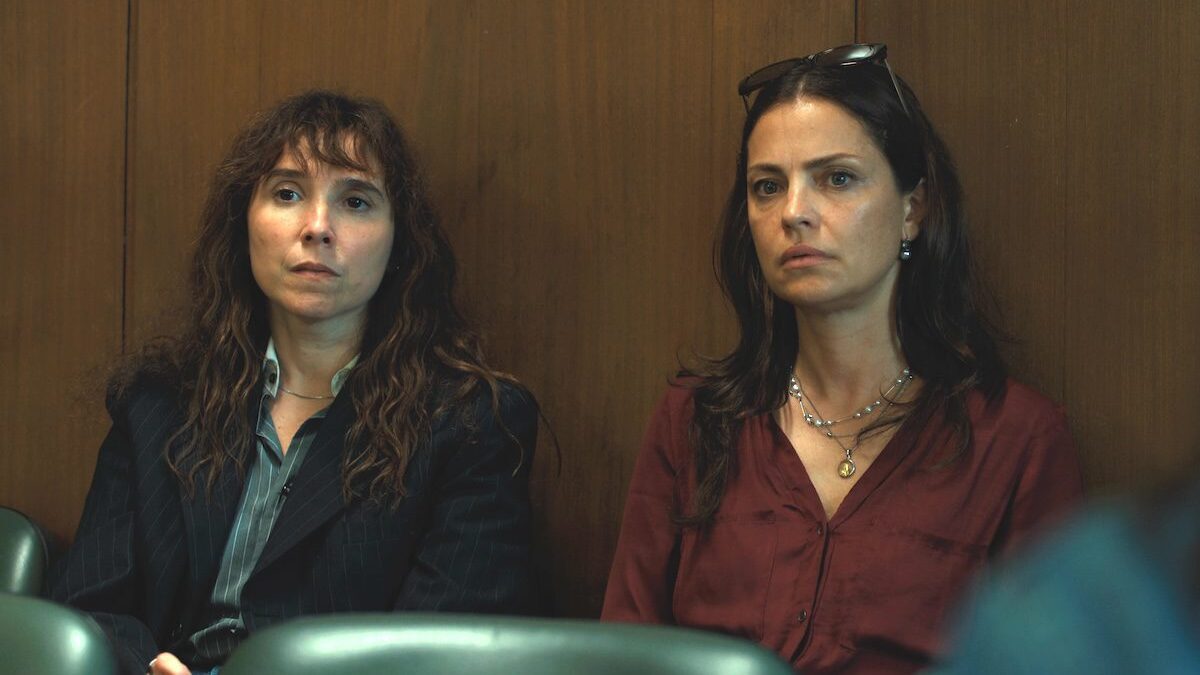 Dolores Fonzi y Laura Paredes en Belen.