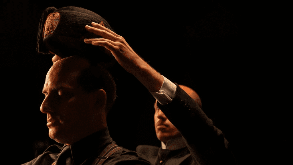 Mussolini: Son of the Century serie de mubi