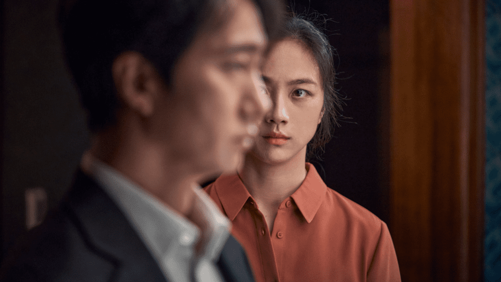 Park Hae-il y Tang Wei en Decision to leave