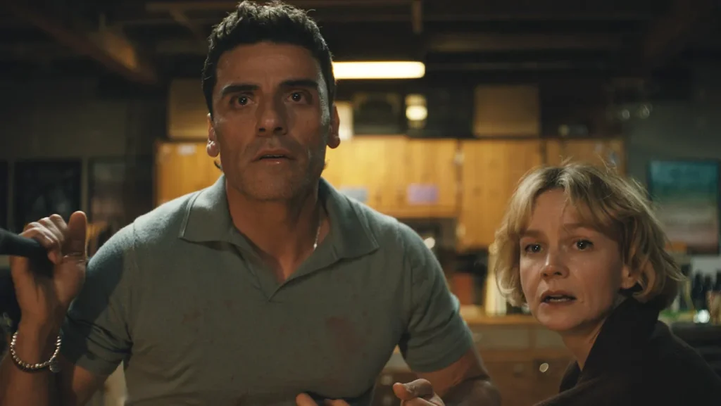 oscar isaac y carey mulligan miran algo, Beef serie de netflix